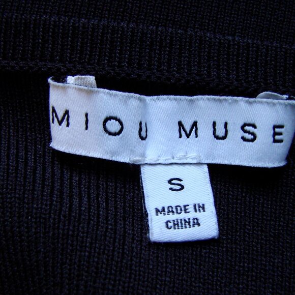 Miou Muse Black Cream Pouf Top Knit Ribbed Stretch Victorian Romantic Size Small - Picture 6 of 15